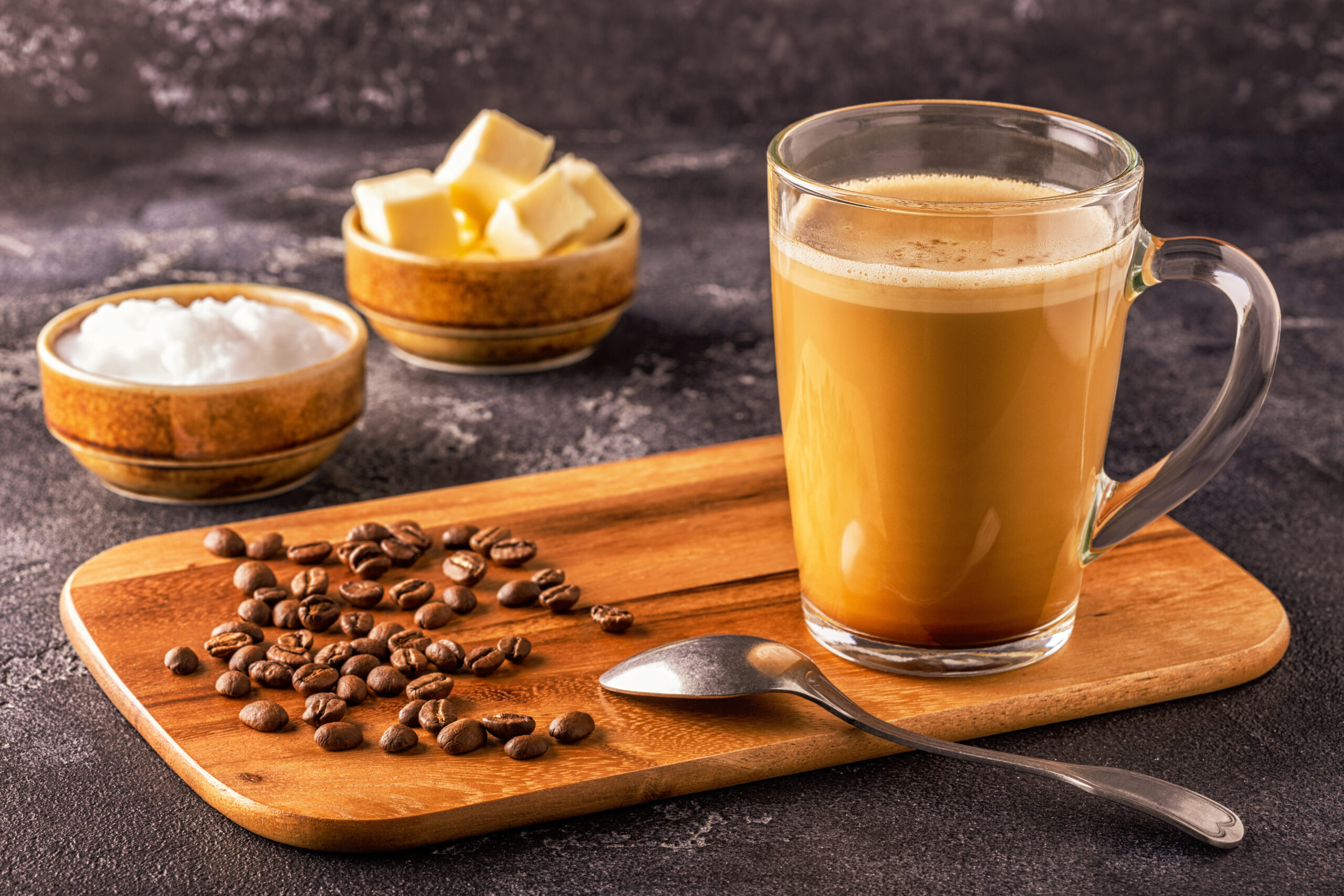 Le bullet proof coffee est employé dans le cadre du régime cétogène, pour augmenter le total calorique quotidien