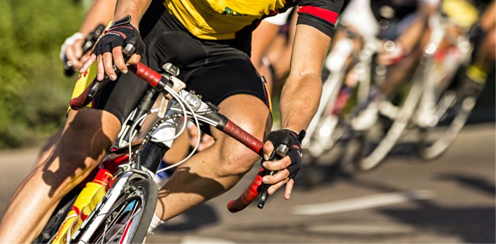 Les études montrent que le cyclisme associé à la prise d'ibuprofène cause des lésions intestinales