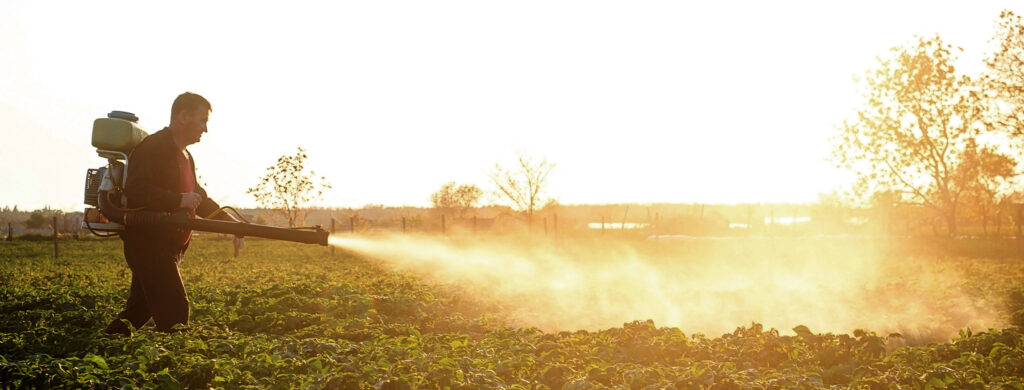 Les agriculteurs peuvent être exposés à de fortes doses de pesticides lors d'accidents